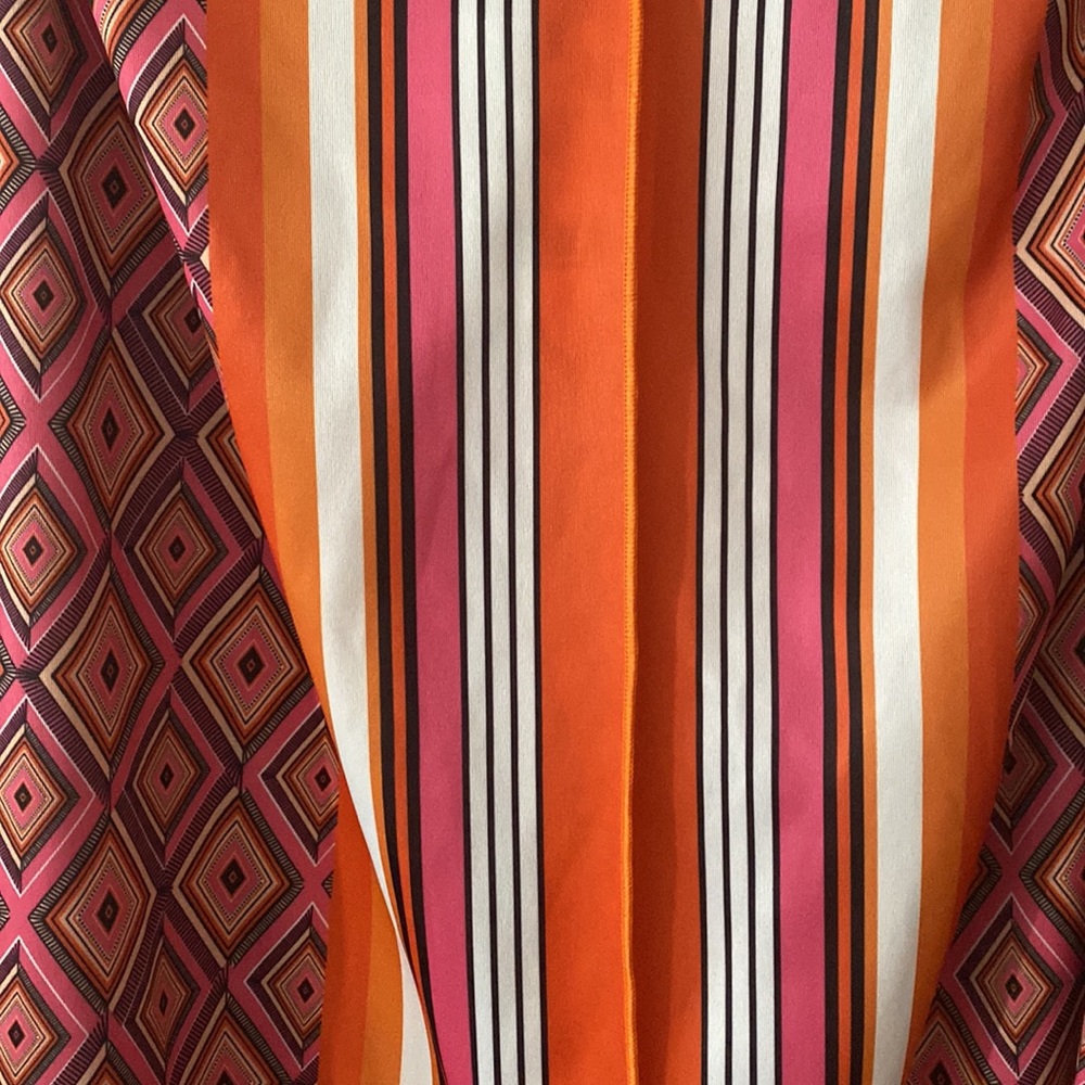 NWT PRINTED MIDI DRESS - Picture 2 of 5